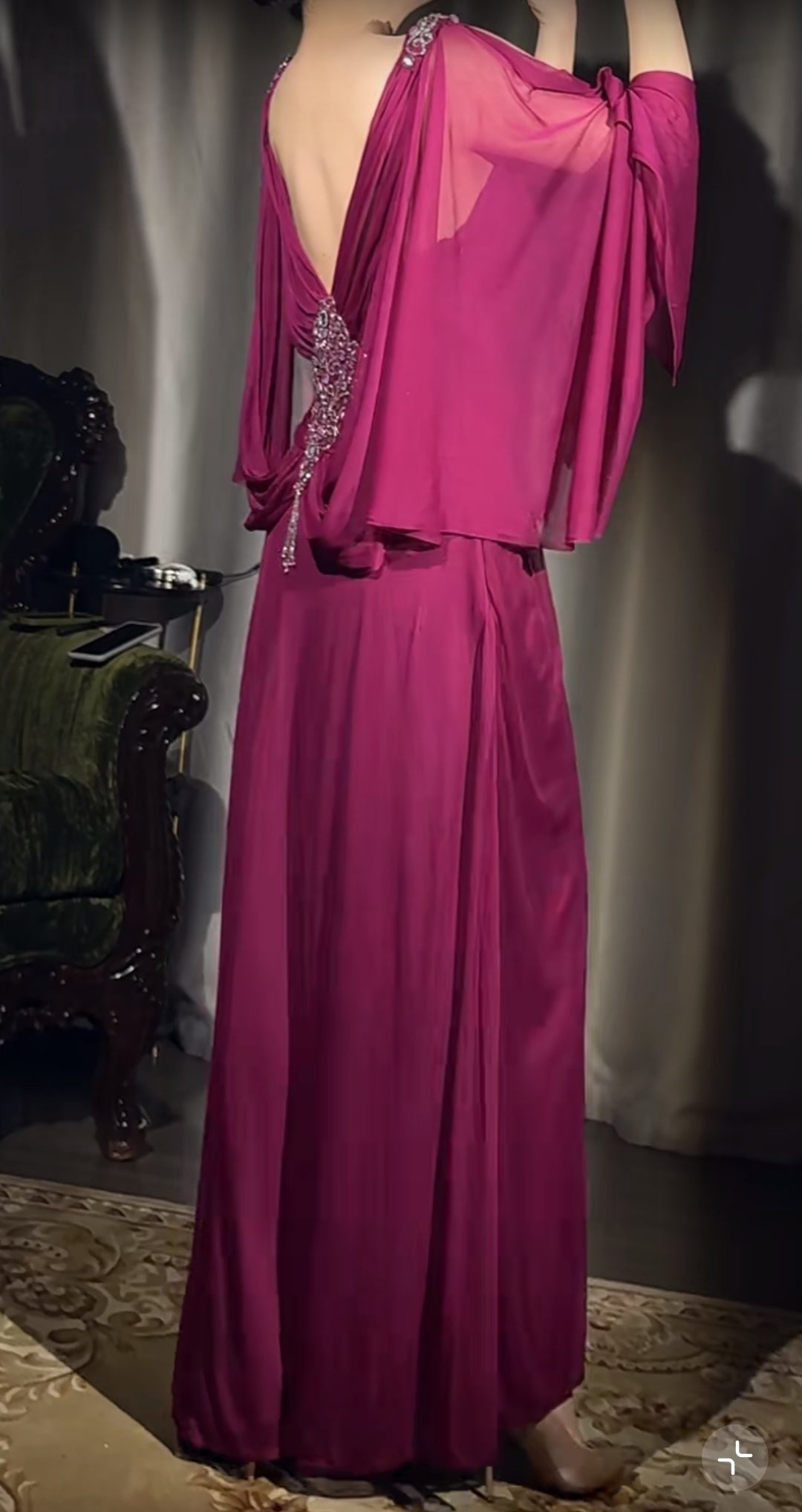 A-Line Grape V-neck Long Prom Dress Glam Sleeveless Chiffon Evening Dress HZ1024