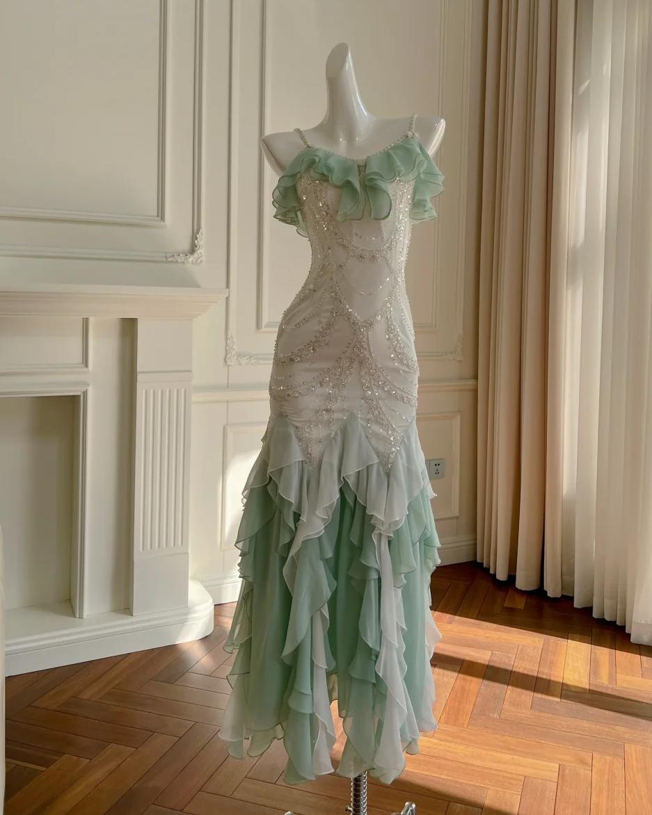 Mint Green Spaghetti Straps Chiffon Ruffled Prom Dresses Shiny Beaded Sequined Backless Evening Dresses HZ1024